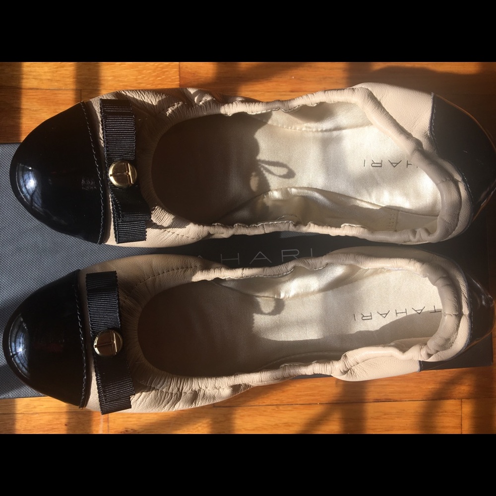 Tahari Gibson cream and black ballerina flat.